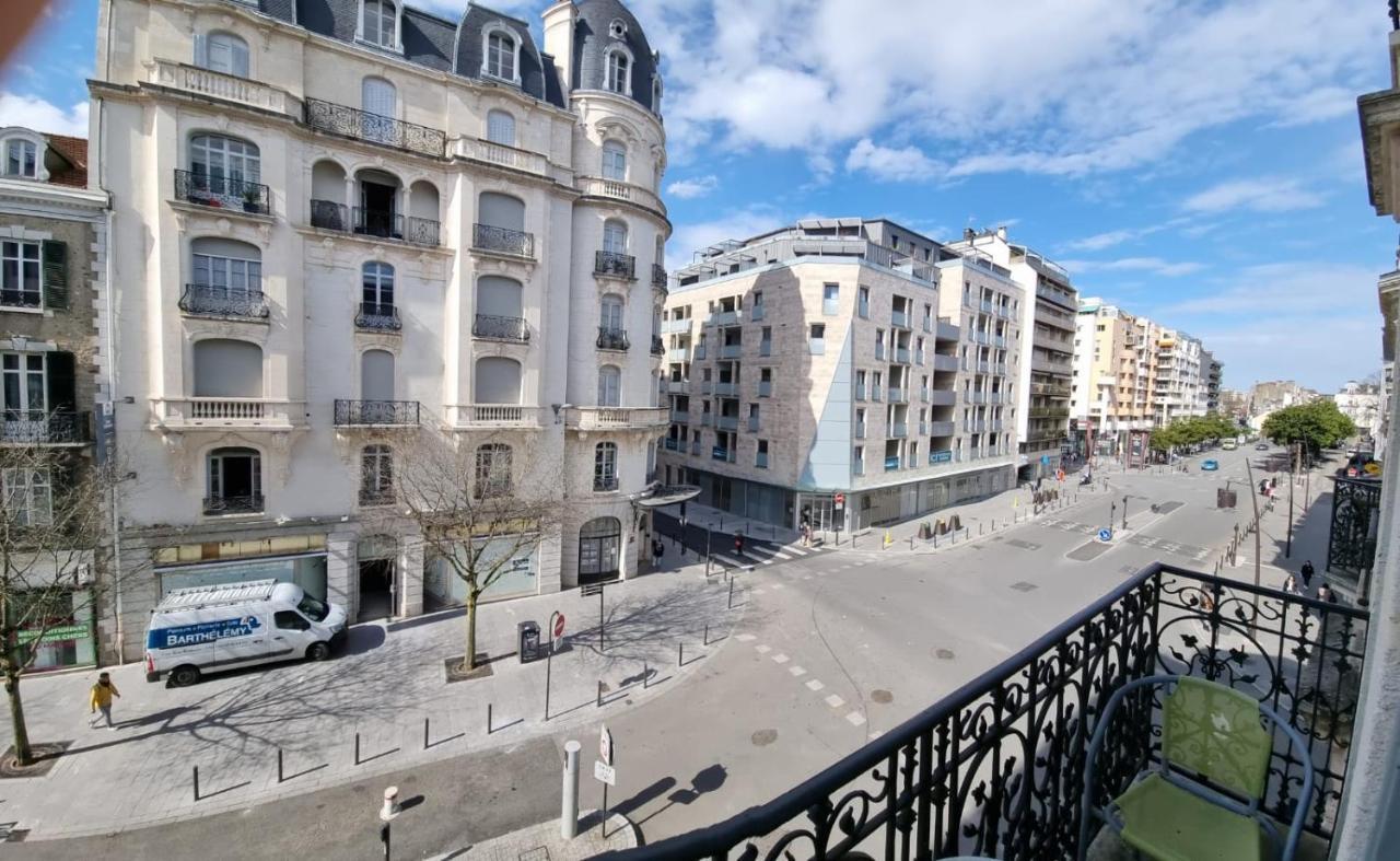 Appartement Gambetta Pau Exterior photo